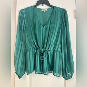 Elegant Emerald Green Women's Festive Blouse